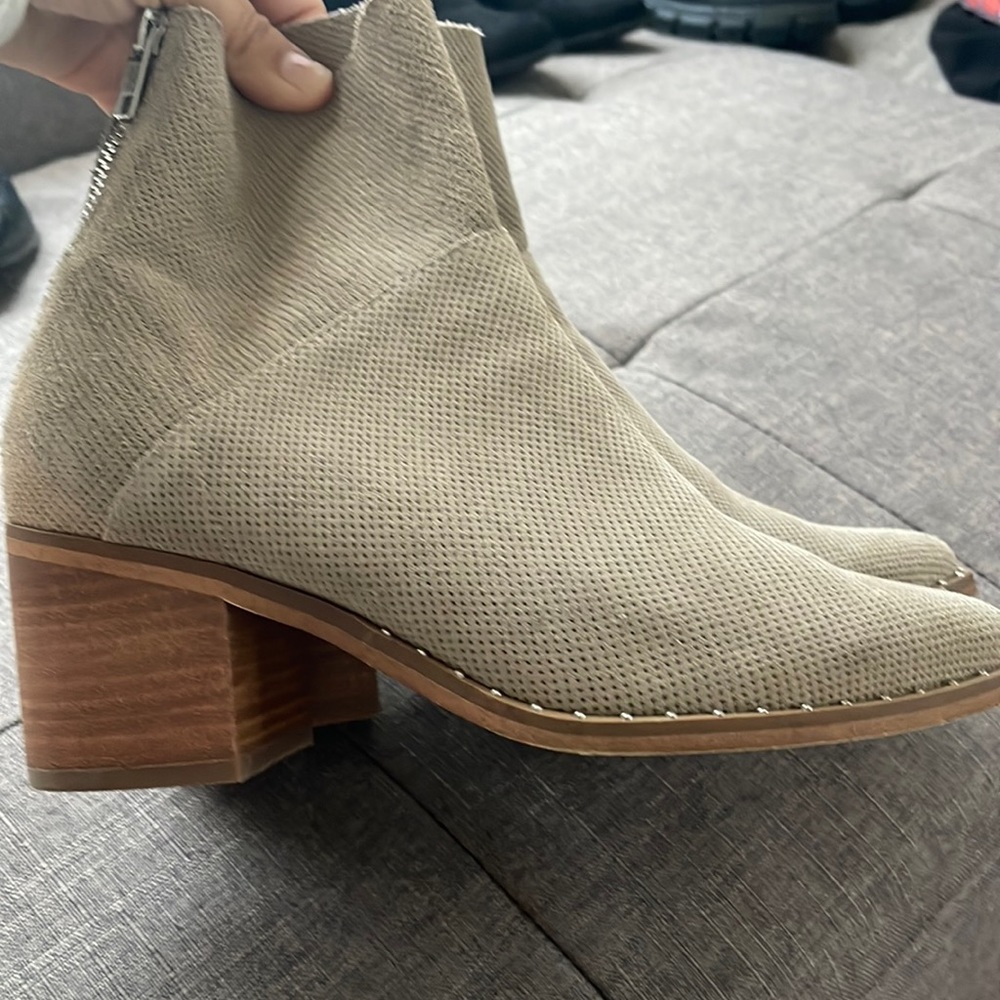 Booties, like new